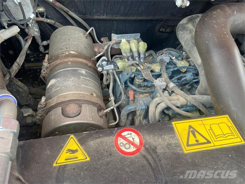 Kubota KC300 (7698) عربات نقل قلابة مجنزرة