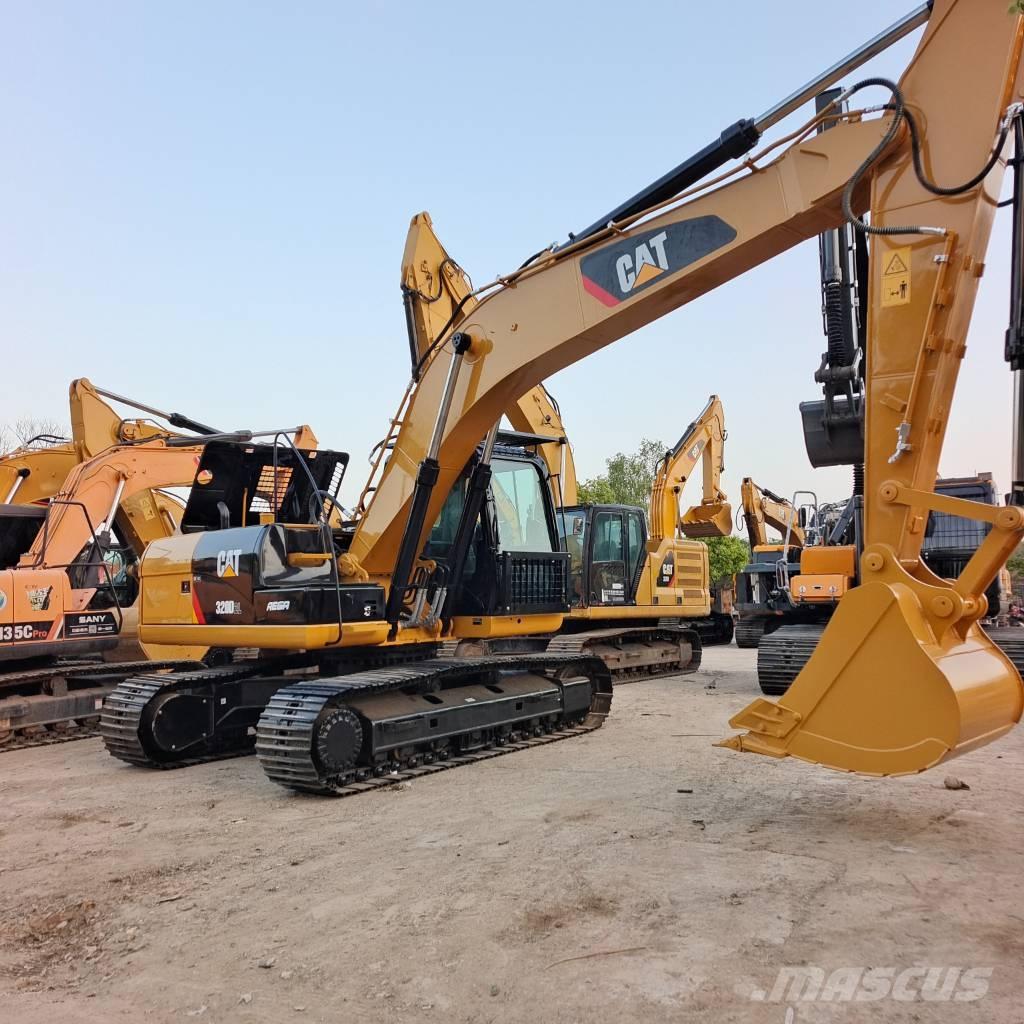 CAT 320D2L حفارات زحافة