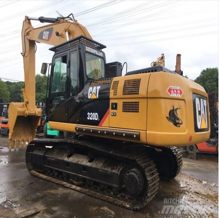 CAT 320D حفارات زحافة