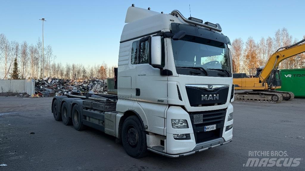 MAN TGX 35.580 شاحنات الرافعات الخطافية