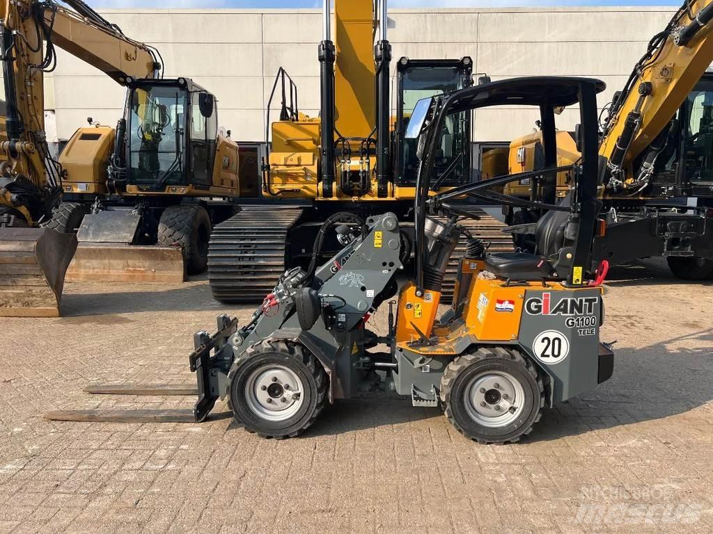 GiANT G1100 لوادر بعجل