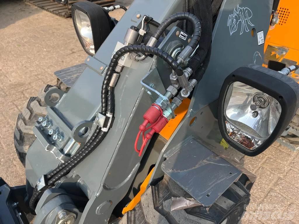GiANT G1100 لوادر بعجل