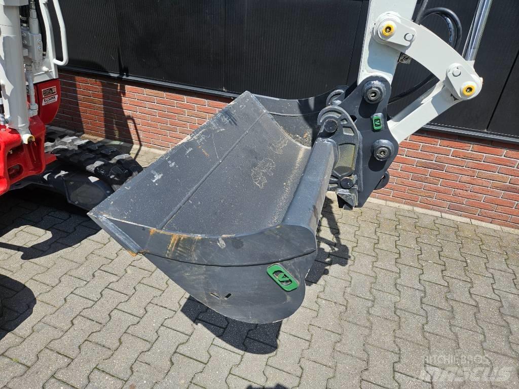 Takeuchi TB230 حفارات صغيرة أقل من 7 طن (حفارات صغيرة)