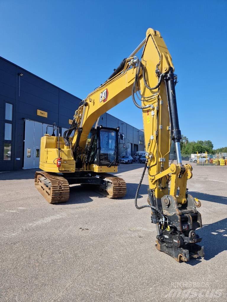 CAT 325 حفارات زحافة