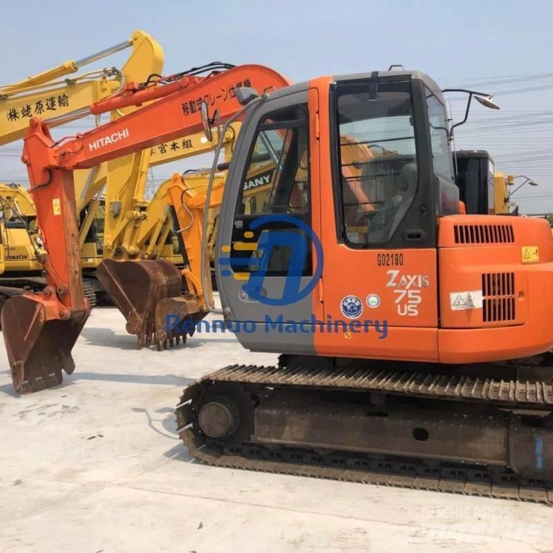Hitachi ZX 75 US حفارات زحافة