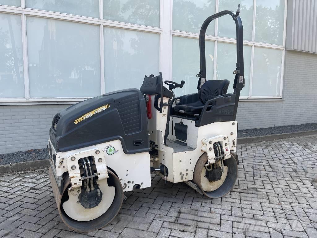 Bomag BW 100 AD M-5 مداحل ثنائية الاسطوانة