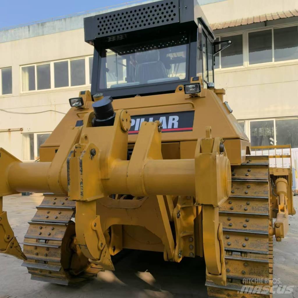 CAT D 7 R معدات تمهيد الطرق