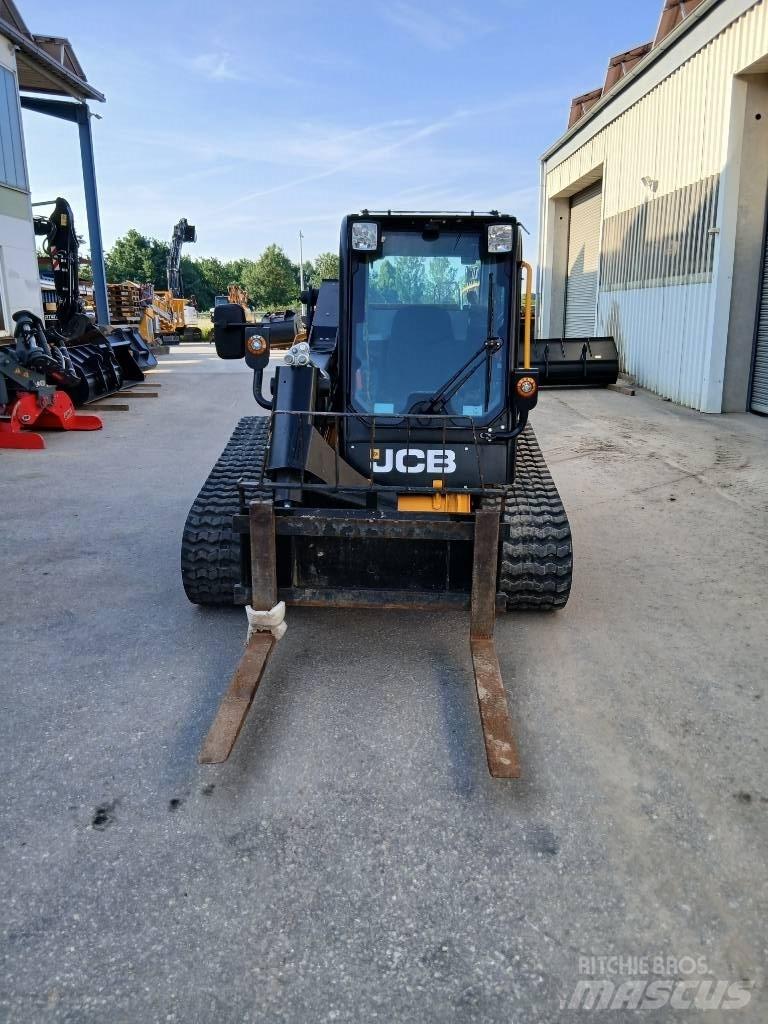 JCB 270 T مناولات متداخلة