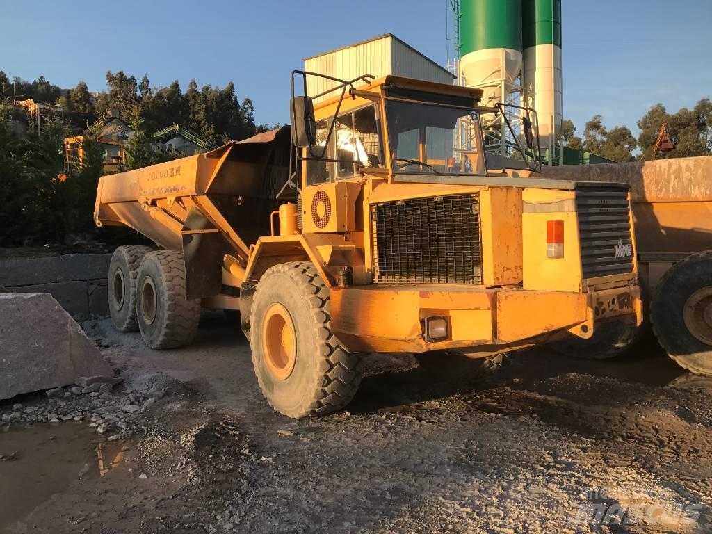 Volvo A 30 C ساحبات مفصلية