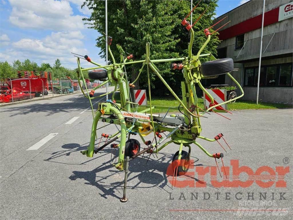 CLAAS Volto 550 HR مكابس وميبسات التبن