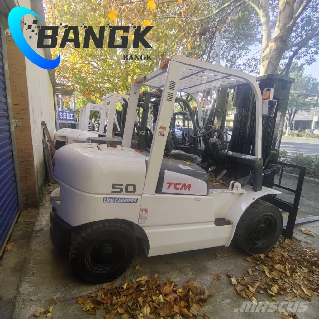 TCM FD 50 شاحنات الديزل