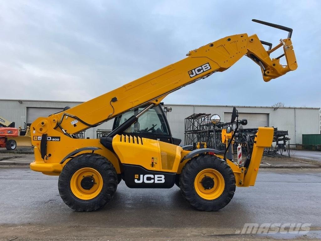 JCB 540-200 مناولات متداخلة