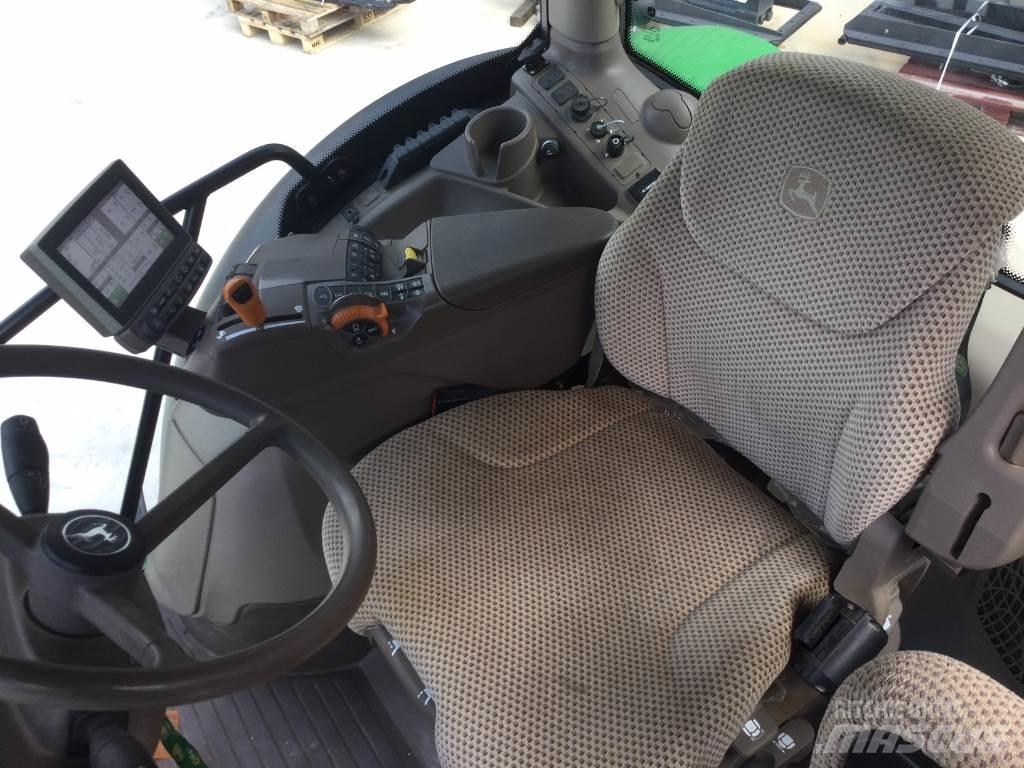 John Deere 6130R الجرارات