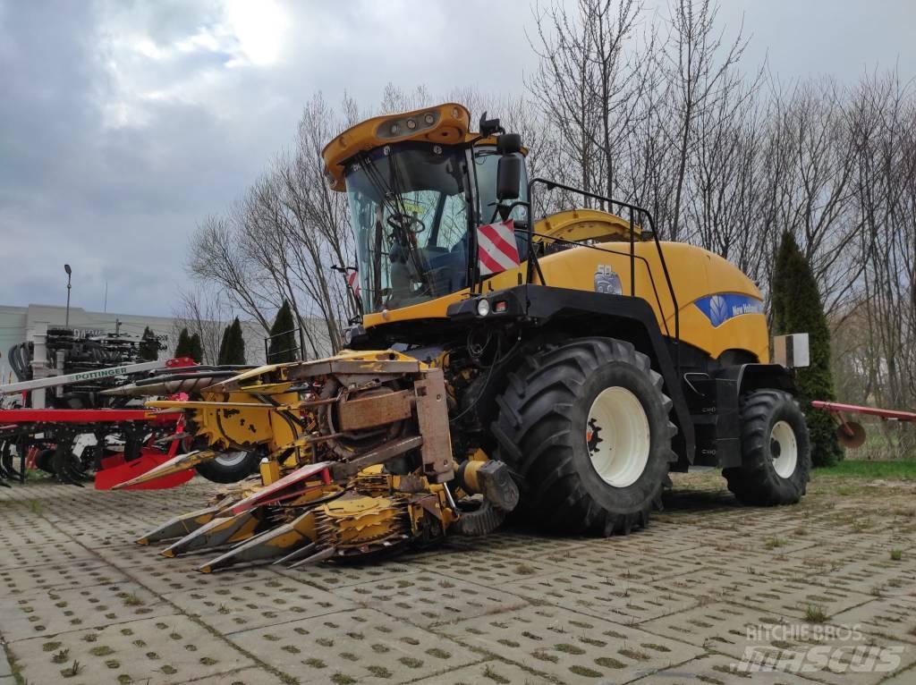 New Holland FR 9040 علافات ذاتية الدفع