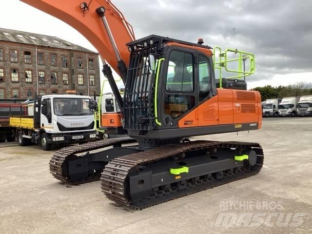 Doosan DX225LC-7 حفارات زحافة