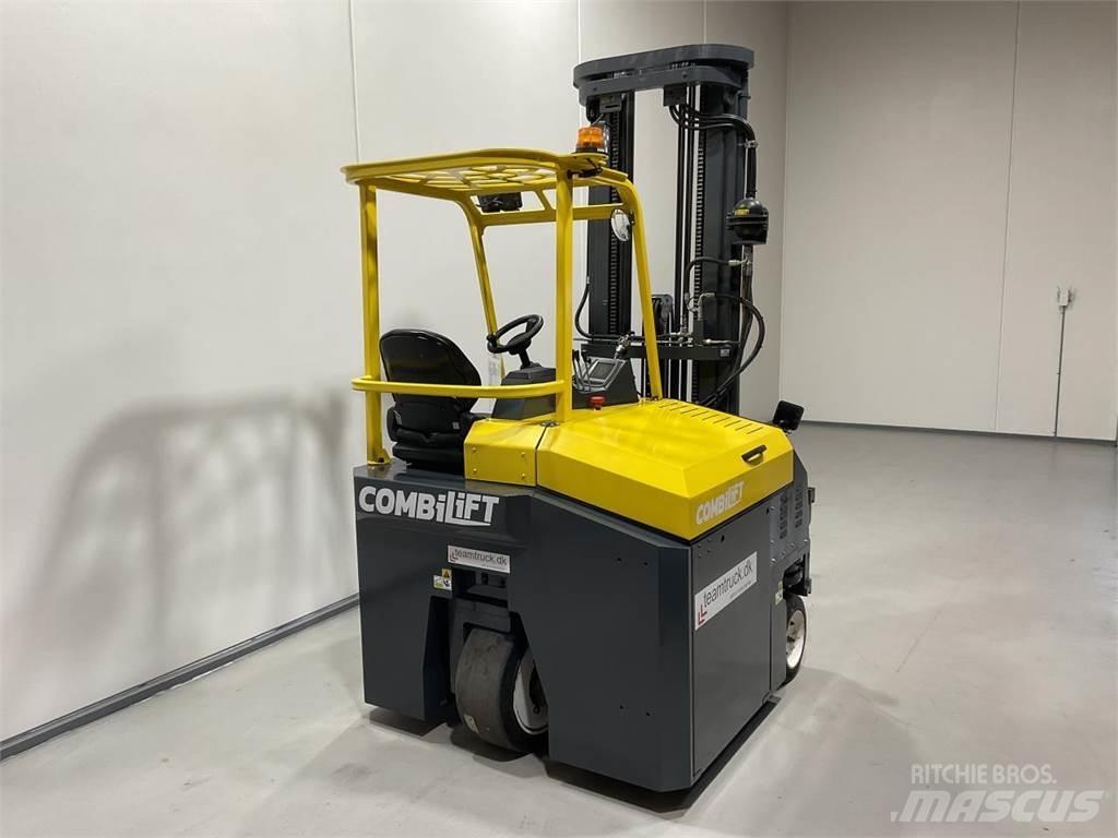 Combilift CBE3000 شاحنة المناولة رباعية الاتجاهات