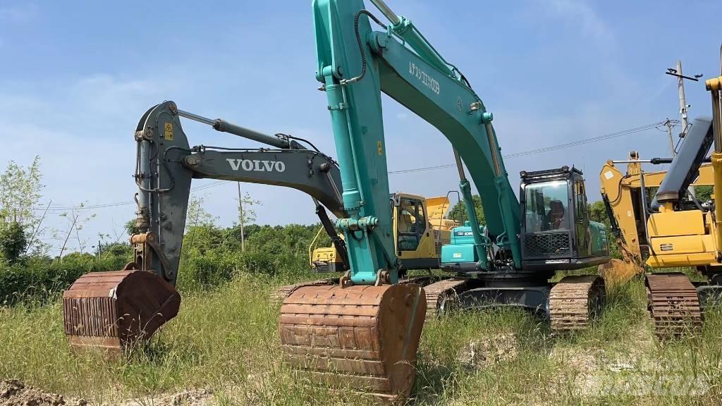 Kobelco SK 350 D حفارات زحافة