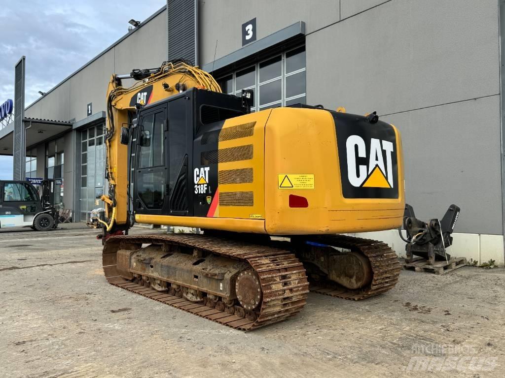 CAT 318 FL حفارات زحافة