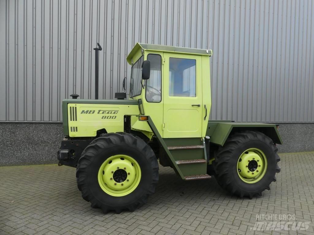 Mercedes-Benz 800 الجرارات