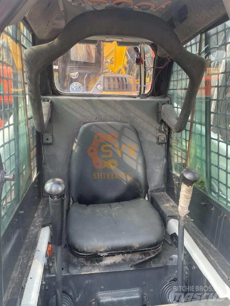 Bobcat S 160 لوادر انزلاقية التوجيه