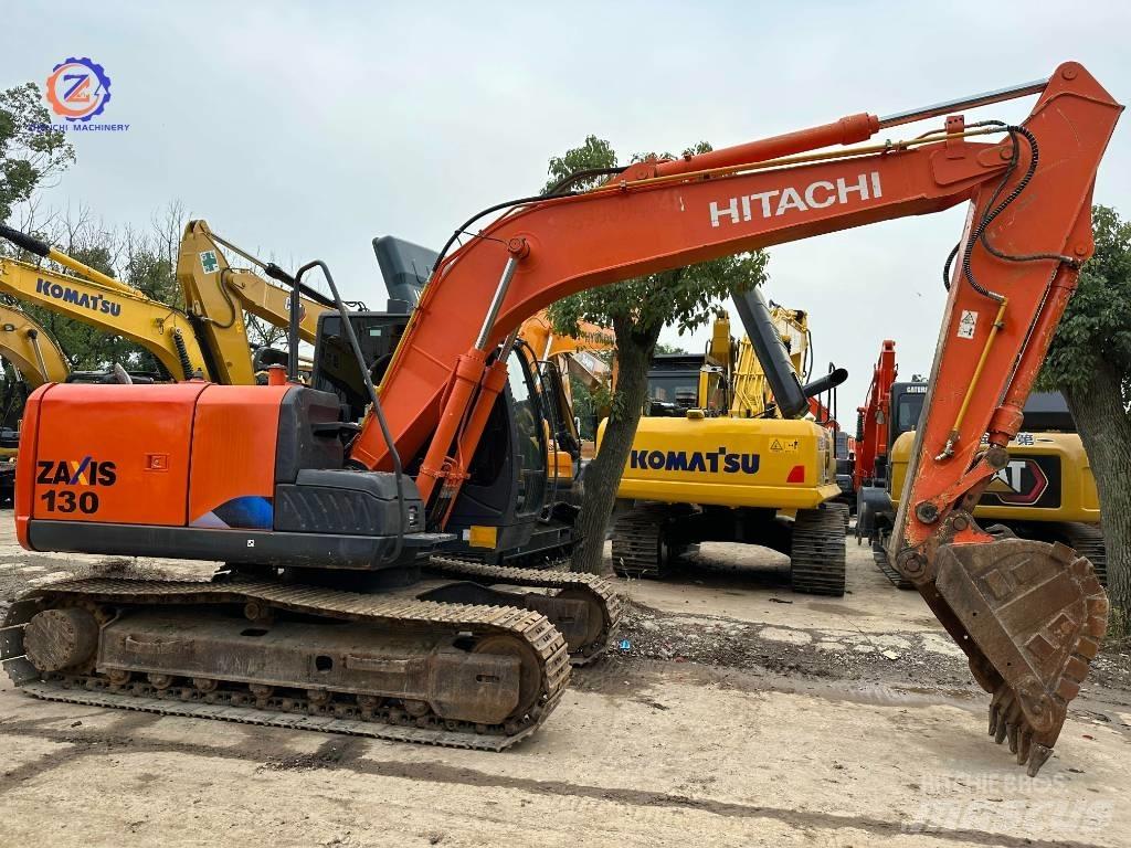 Hitachi ZX 130-5A حفارات وسط 7 طن - 12 طن