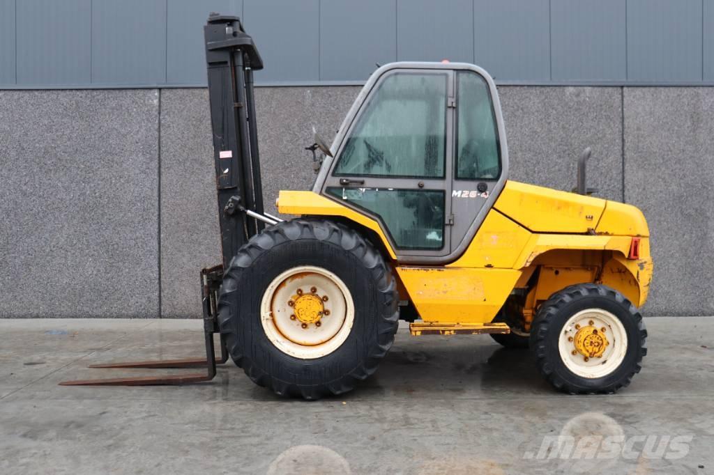 Manitou M 26.4 شاحنات الطرق الوعرة
