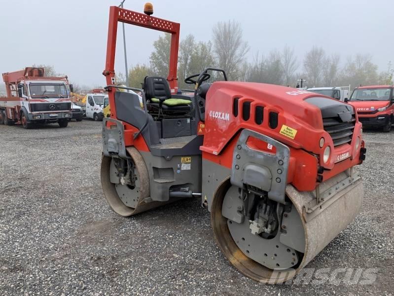 Hamm HD 14 VV مداحل ثنائية الاسطوانة