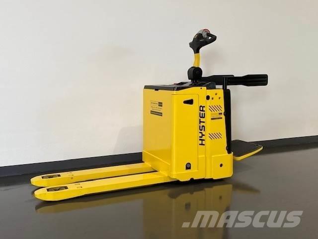 Hyster P2.0S FBW معدات التكديس الجوالة
