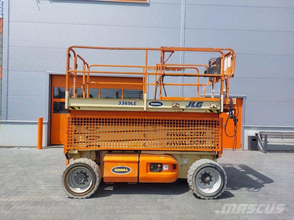 JLG 3369LE رافعات مقصية الشكل