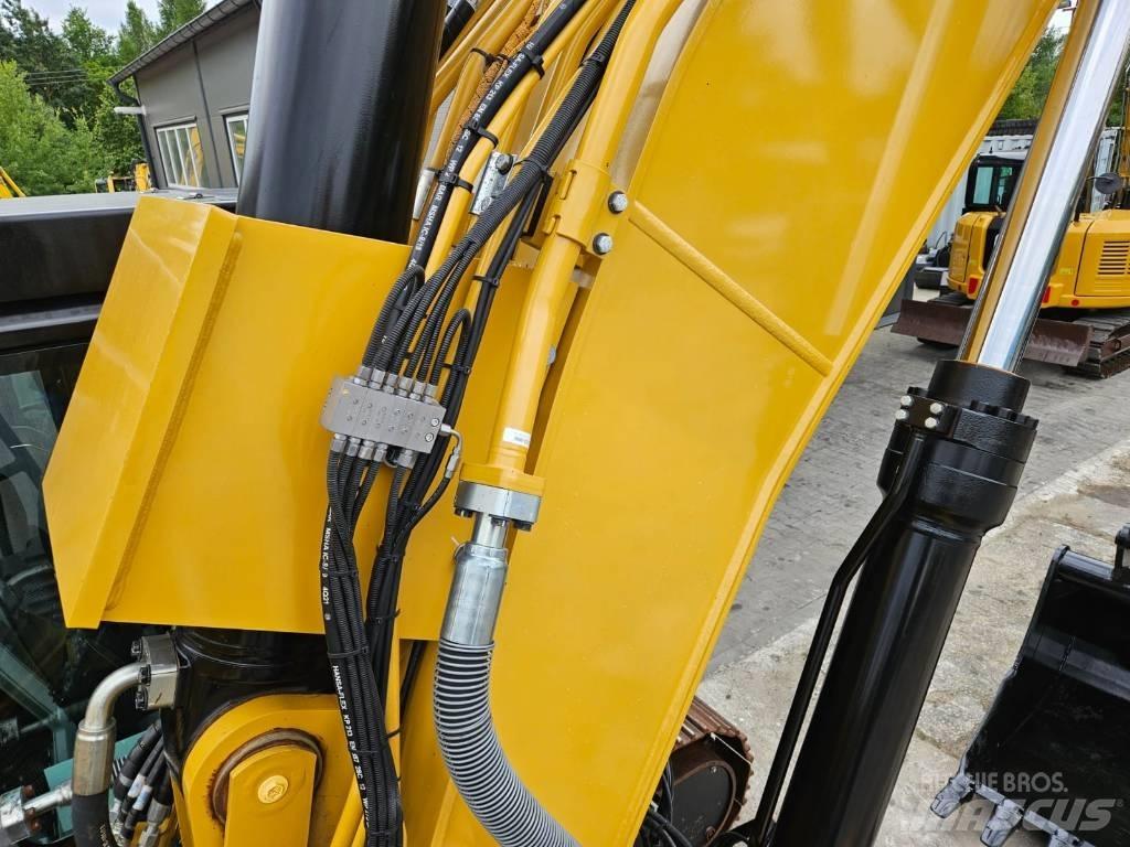 CAT 326-07 حفارات زحافة