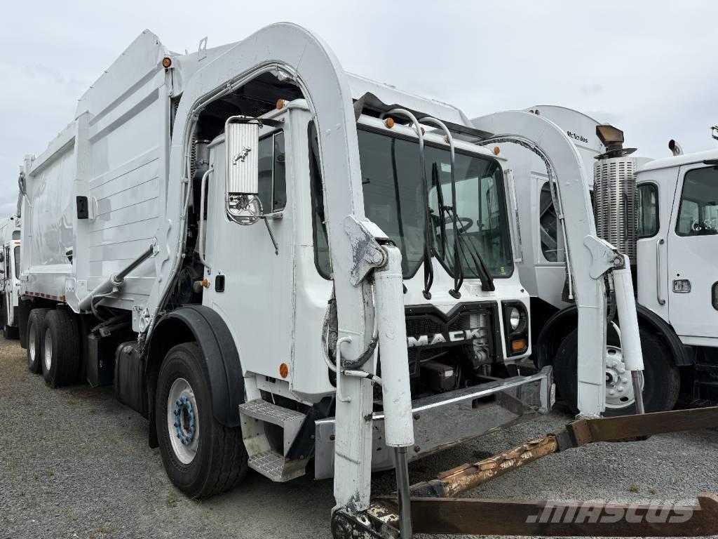 Mack MRU 613 شاحنات المخلفات