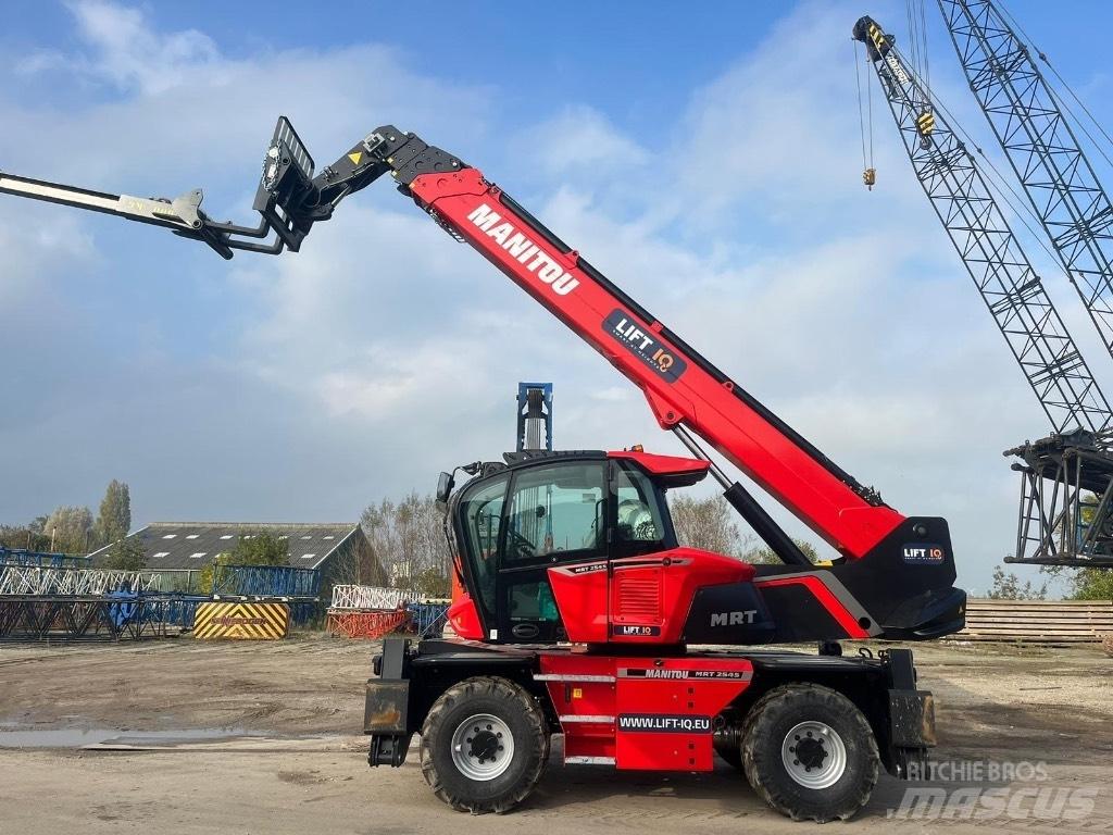 Manitou MRT 2545 مناولات متداخلة