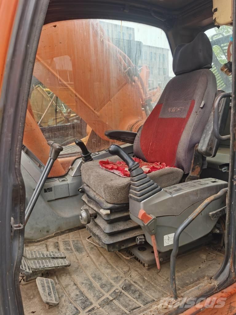 Doosan DX300LC-9C حفارات زحافة
