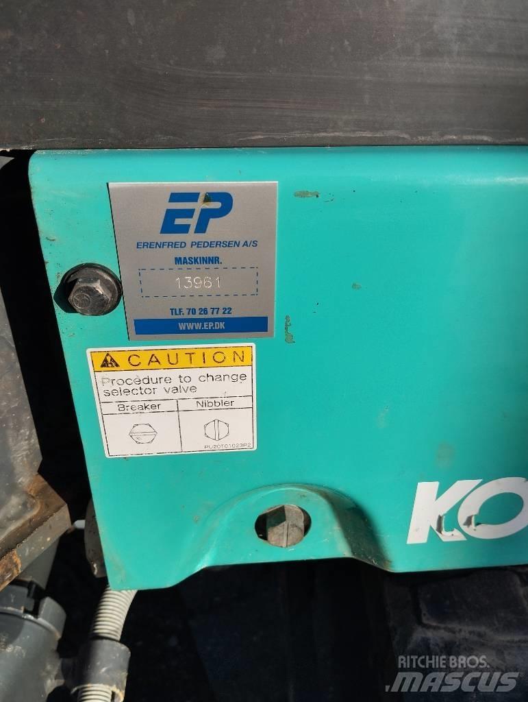 Kobelco SK 17 SR-3E حفارات صغيرة أقل من 7 طن (حفارات صغيرة)
