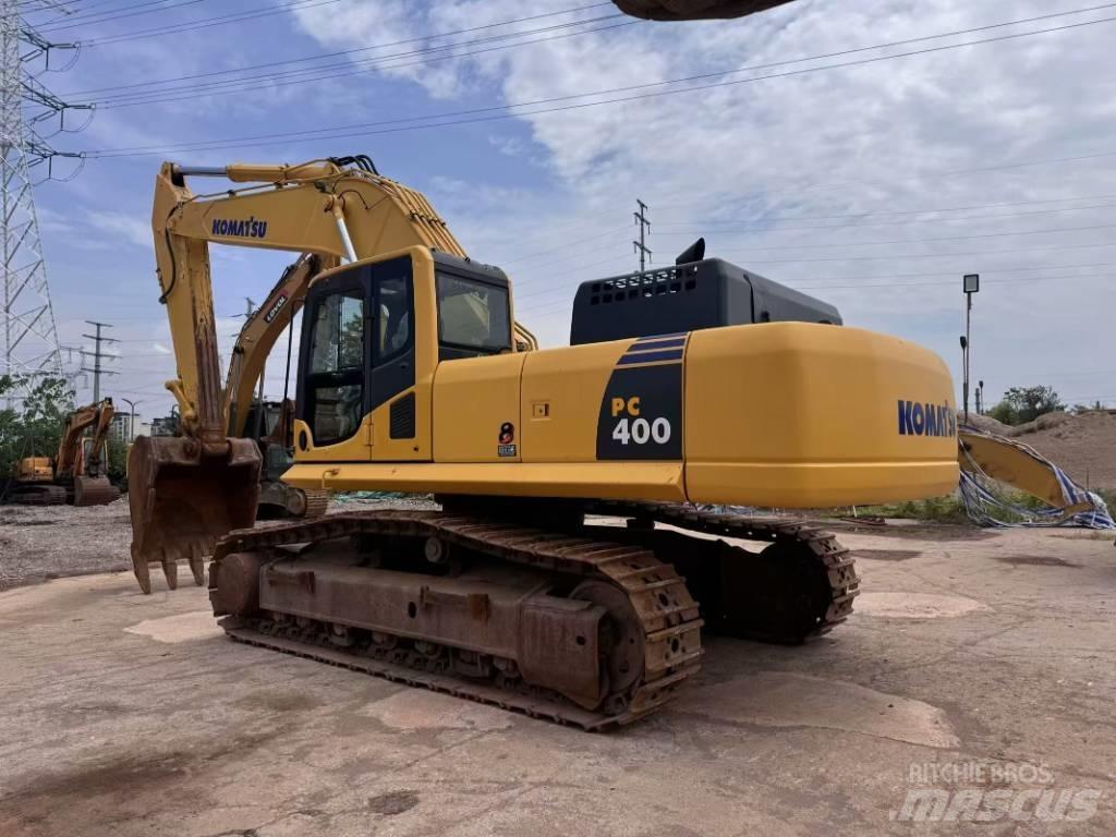 Komatsu PC 400-8 الحفارات البرمائية