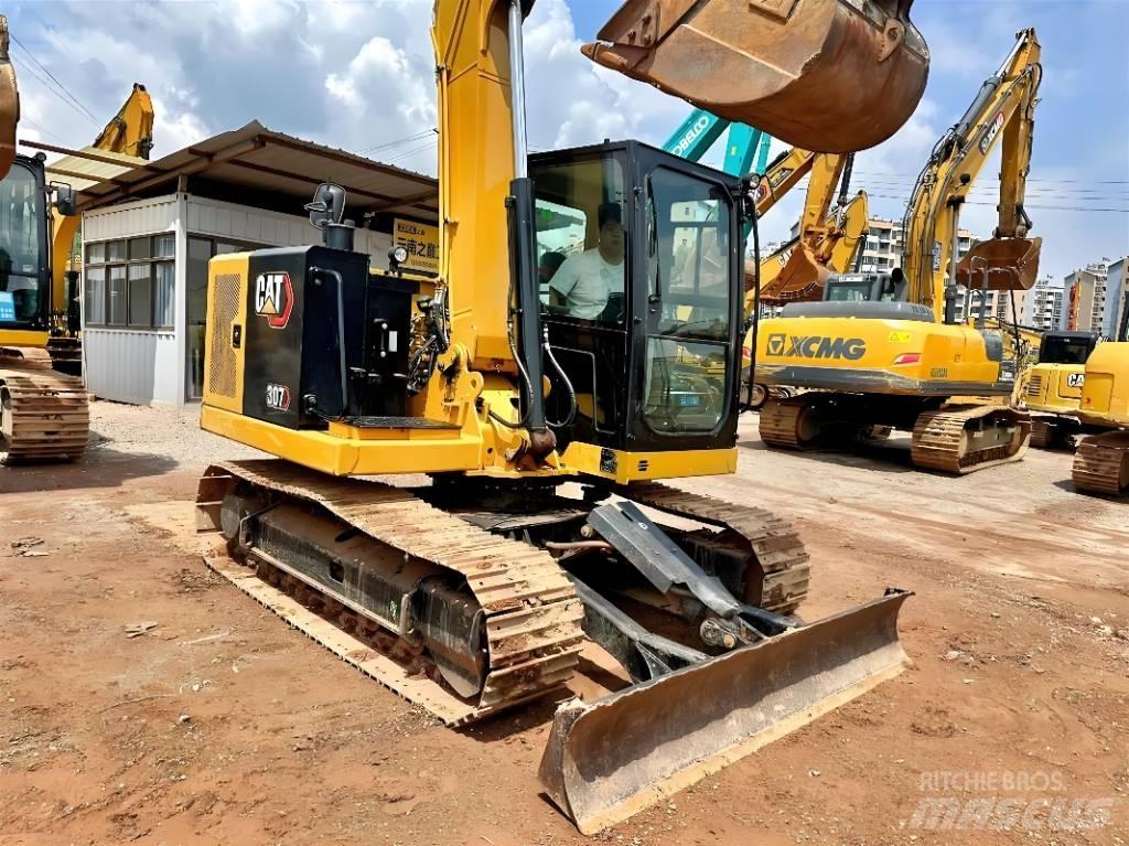 CAT 307 حفارات صغيرة أقل من 7 طن (حفارات صغيرة)