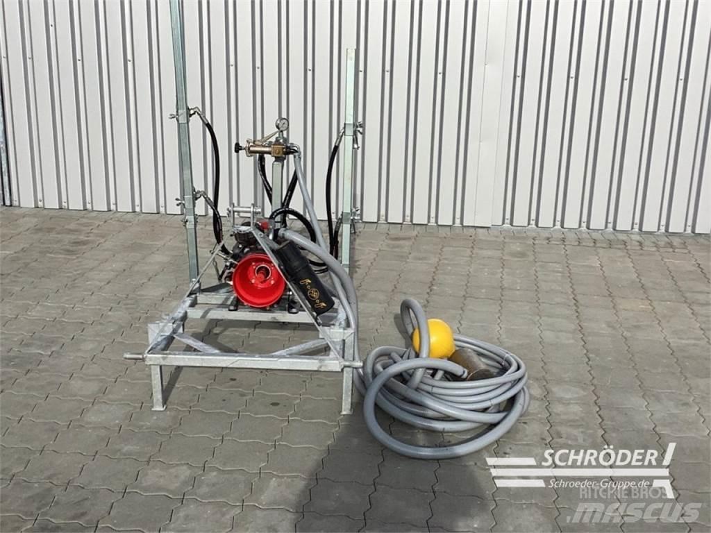 STRAßENREINIGER ماكينات زراعية أخرى