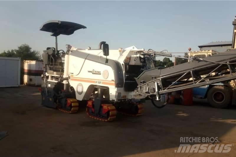 Wirtgen W100F شاحنات أخرى