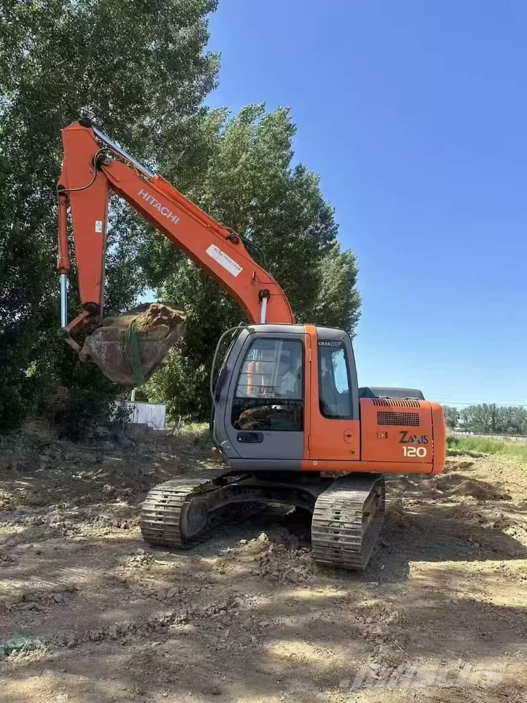 Hitachi ZX 120 LC حفارات وسط 7 طن - 12 طن