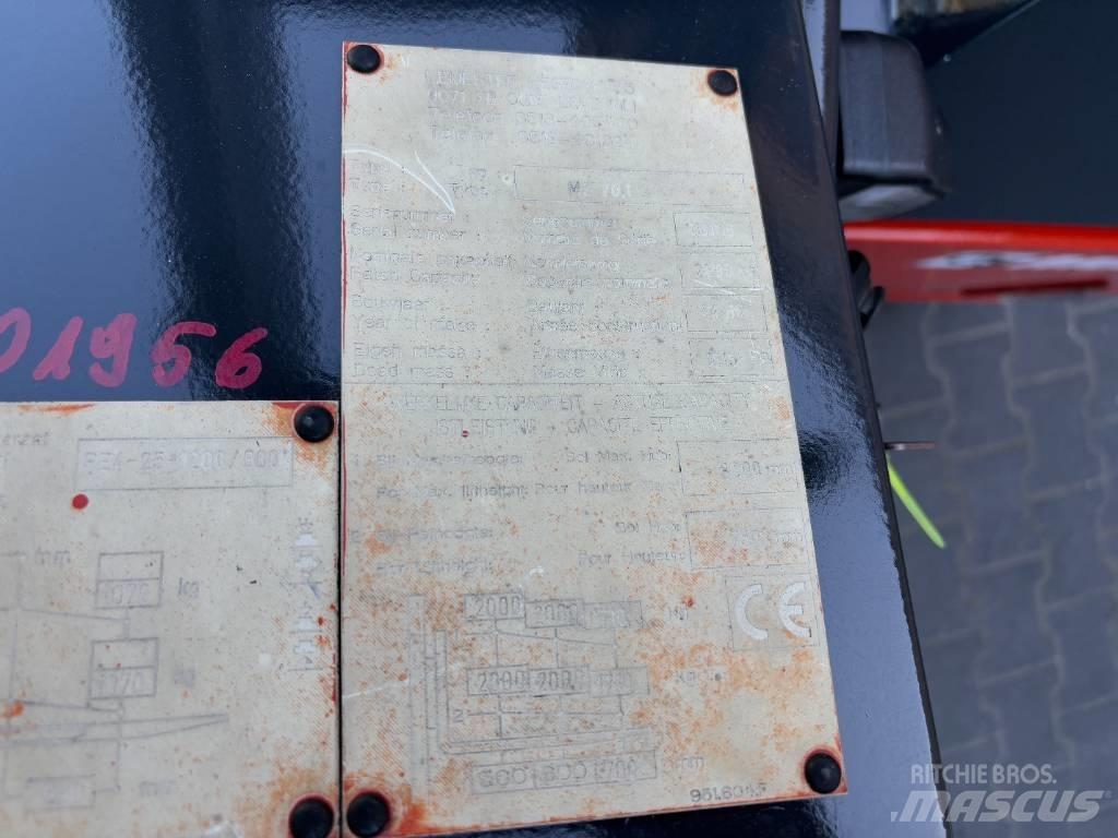 Moffett M2 20.1 شاحنات الديزل