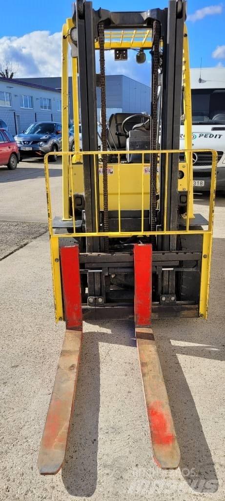 Hyster H 3.0 XT شاحنات الديزل