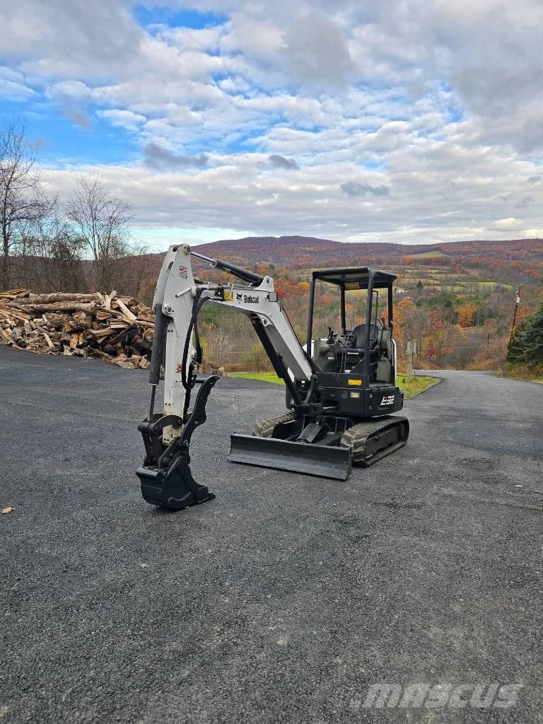 Bobcat E 32 حفارات صغيرة أقل من 7 طن (حفارات صغيرة)