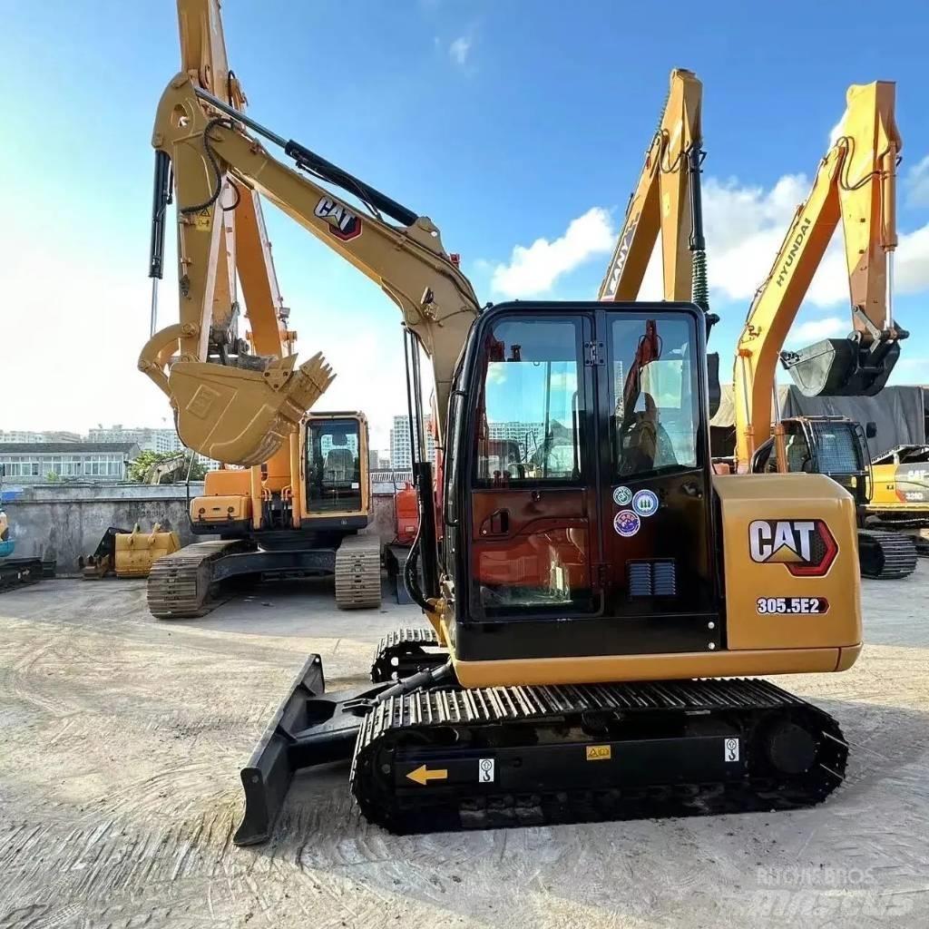 CAT 305.5 حفارات صغيرة أقل من 7 طن (حفارات صغيرة)