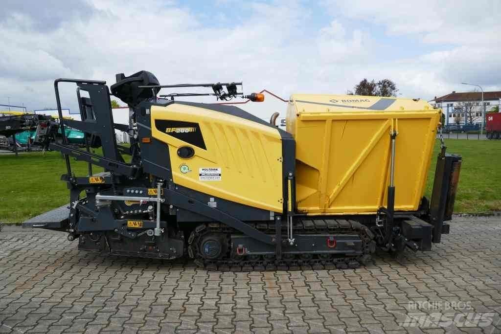 Bomag BF 200 C-2 ماكينات أسفلت صغيرة