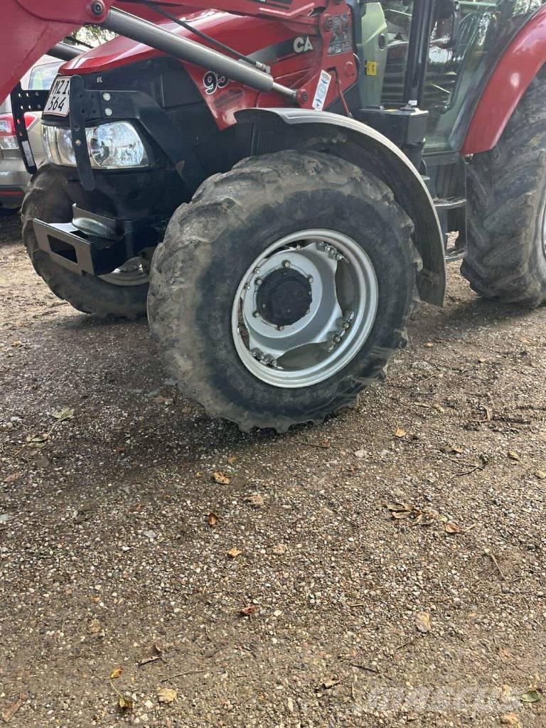 Case IH 95 C Farmall الجرارات
