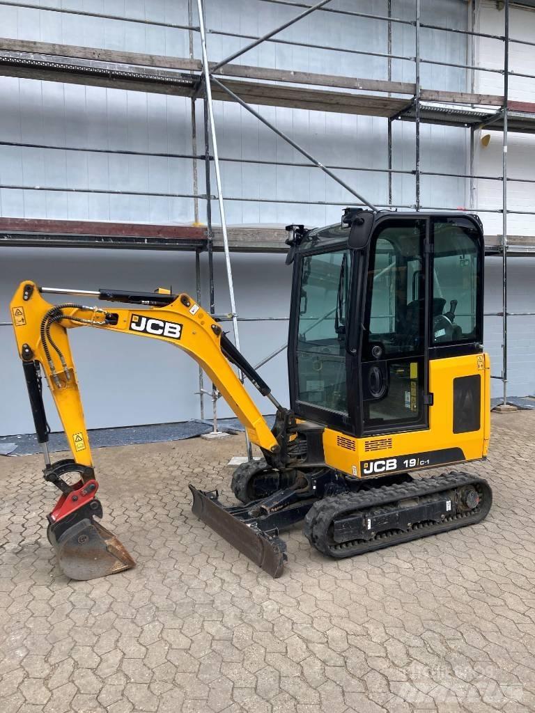 JCB 19 C-1 حفارات صغيرة أقل من 7 طن (حفارات صغيرة)