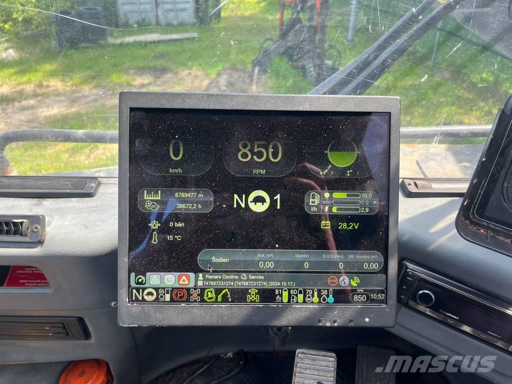 Komatsu 931.1 حصادات