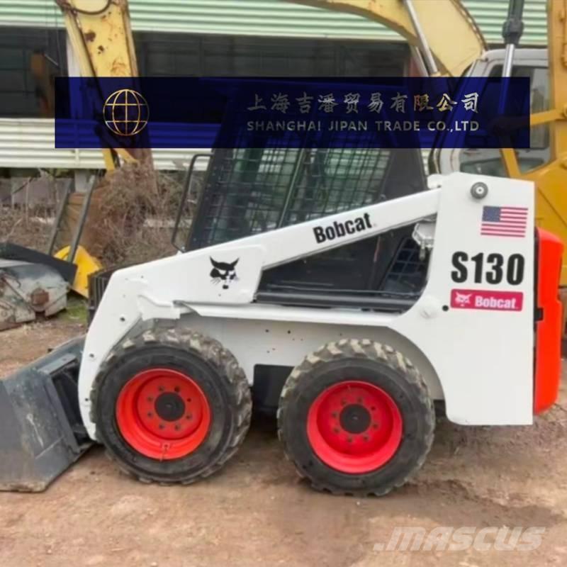 Bobcat S 130 لوادر انزلاقية التوجيه