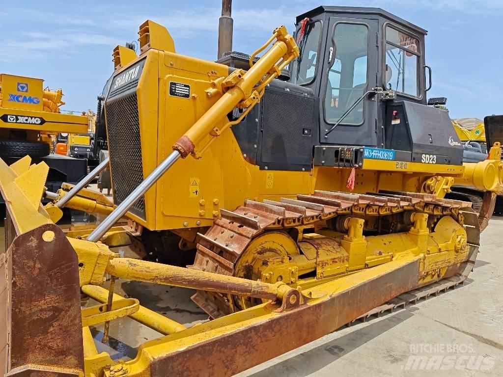 Shantui SD 23 بلدوزرات مجنزرة