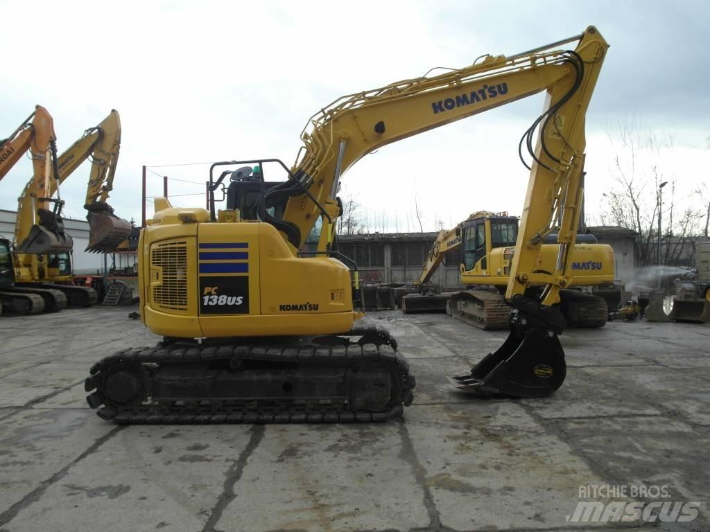 Komatsu PC 138 US-11 حفارات زحافة